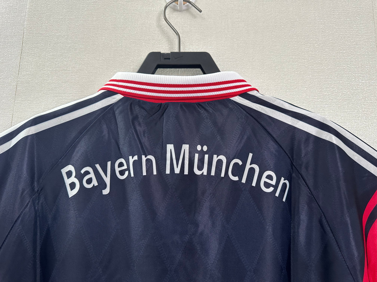 1997-99 Bayern Munich Away Shirt