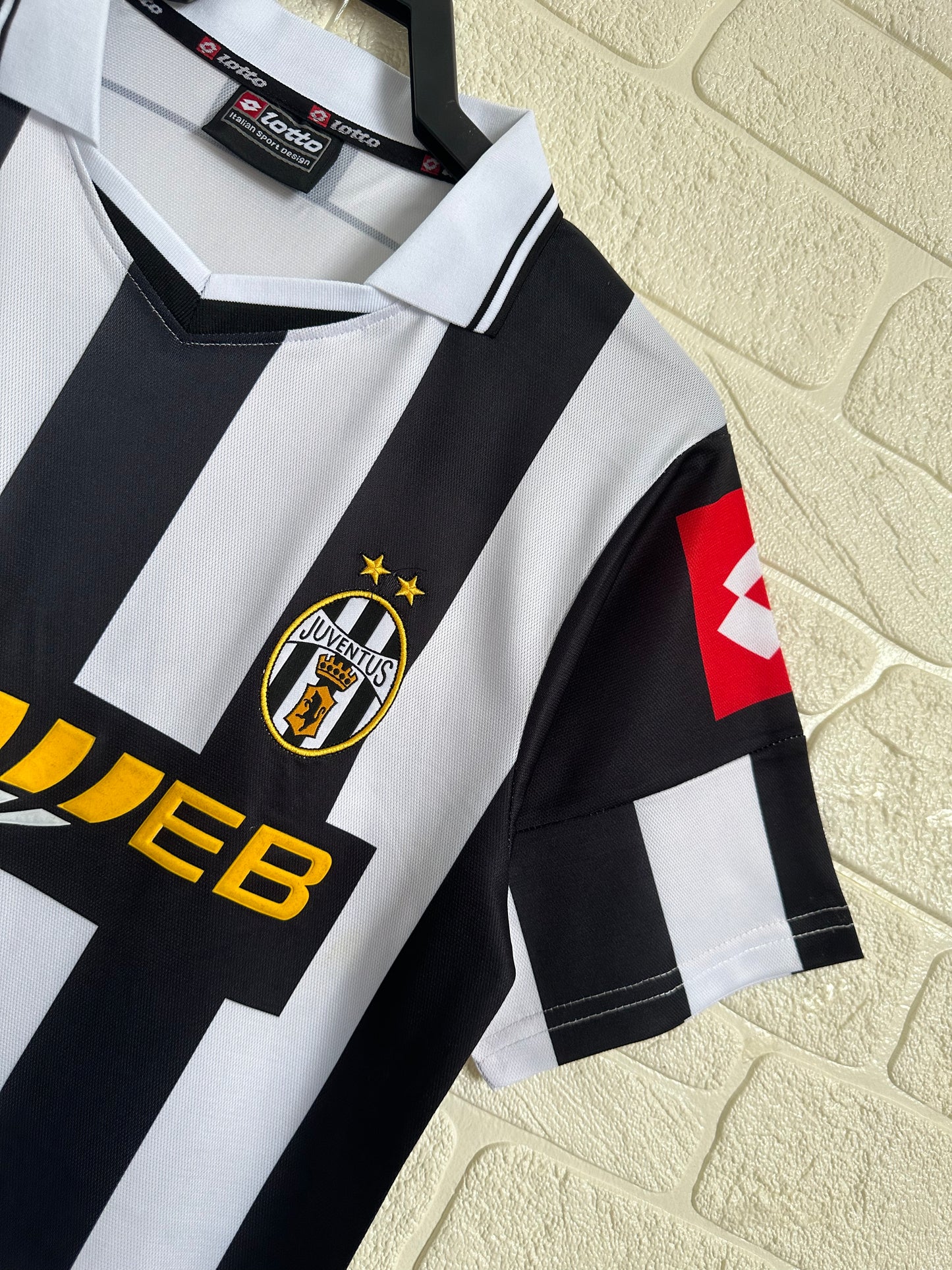 2001-02 Juventus Home Shirt