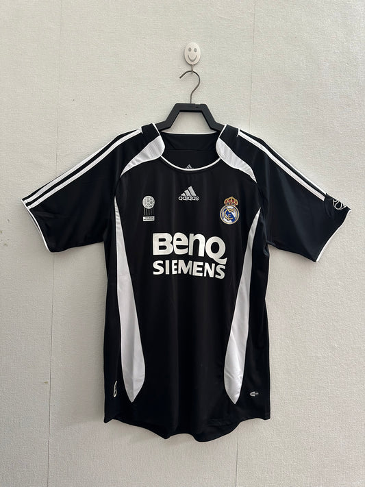 2006-07 Real Madrid Away Shirt