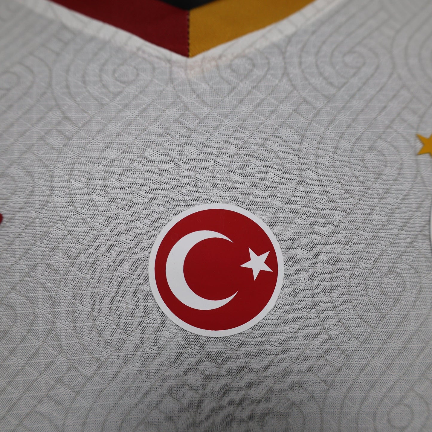 2024-25 Galatasaray Away Shirt