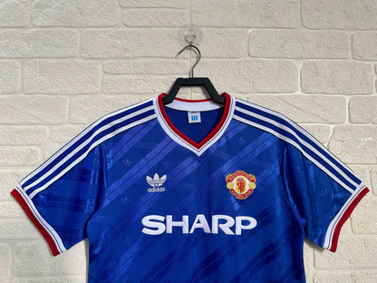 1986-88 Manchester United Away Shirt