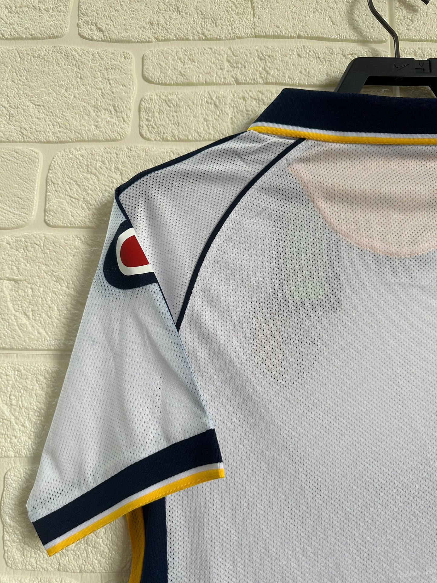 2003-04 Parma Away Shirt