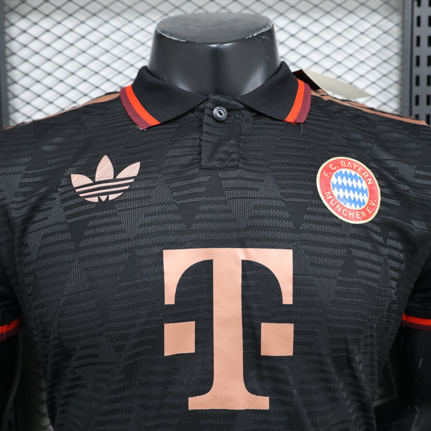 2024-25 Bayern Munich Black Shirt