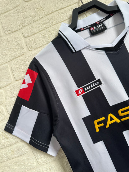 2001-02 Juventus Home Shirt