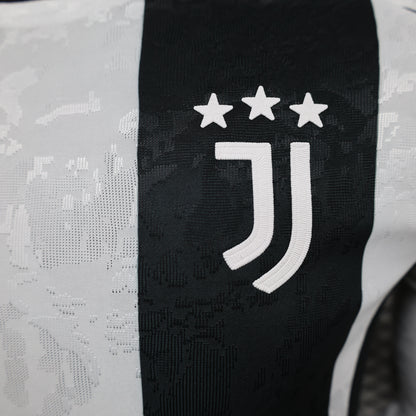 Juventus-Heimtrikot 2024–25 – Langarm