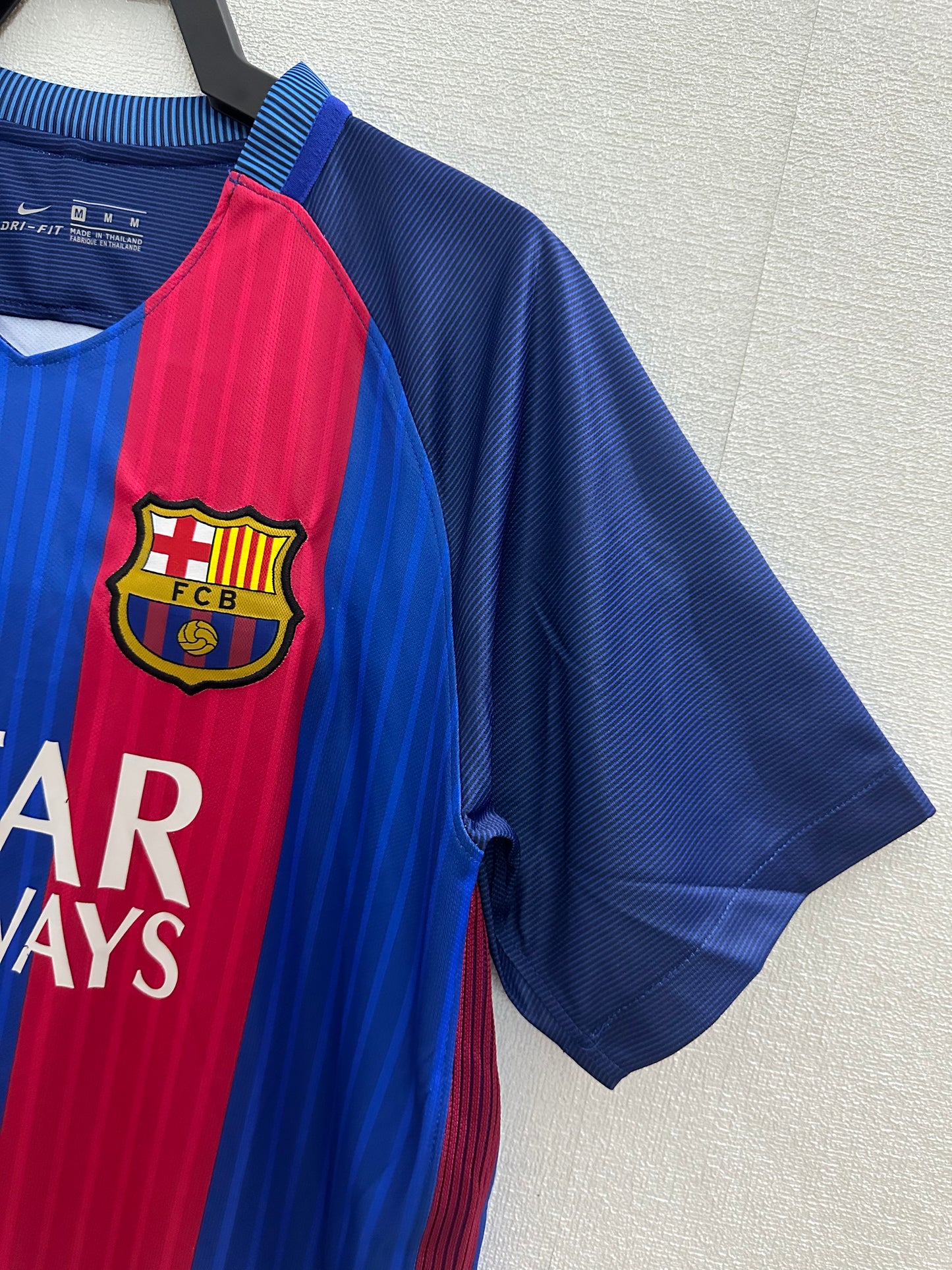 2016-17 FC Barcelona Home Shirt