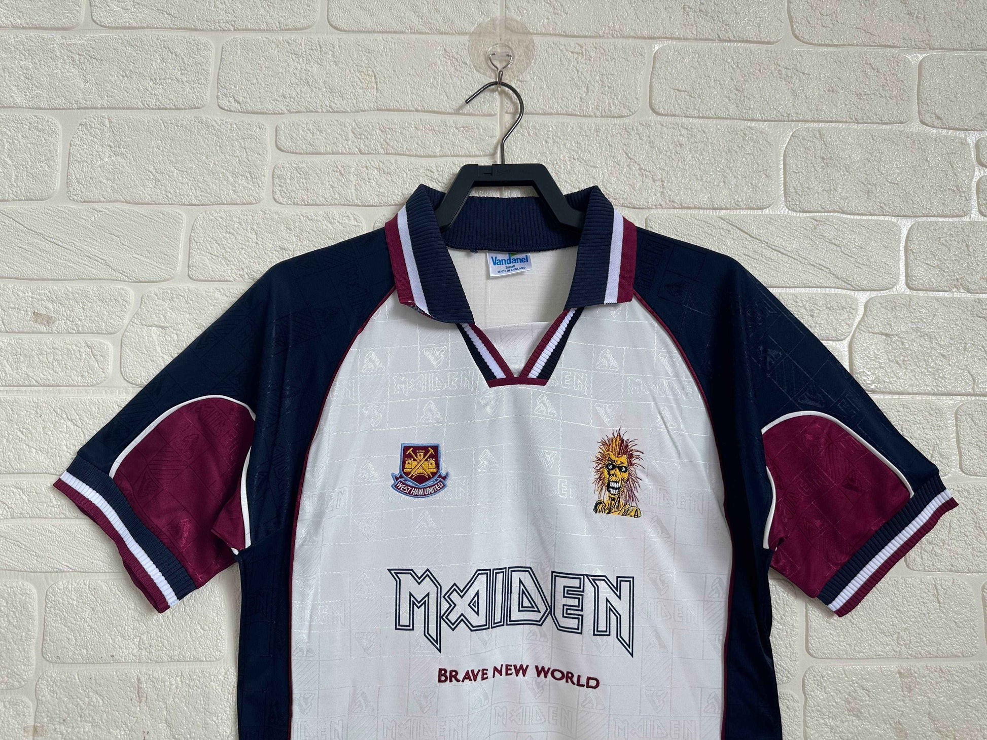 1999-01 West Ham Shirt - Iron Maiden