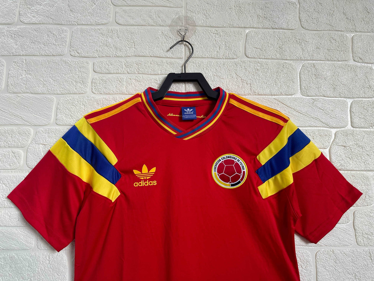 1990 Colombia Away Shirt