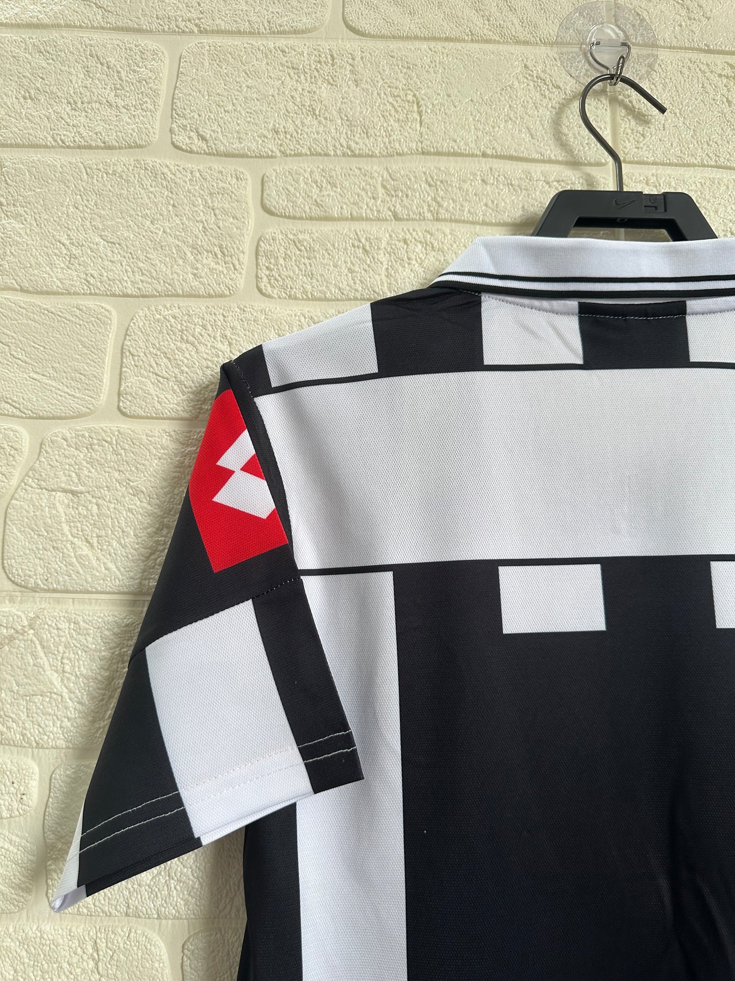 2001-02 Juventus Home Shirt