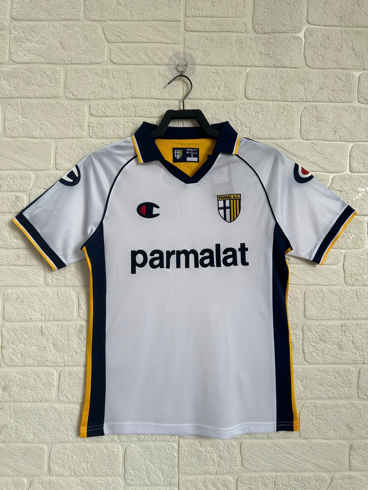 2003-04 Parma Away Shirt