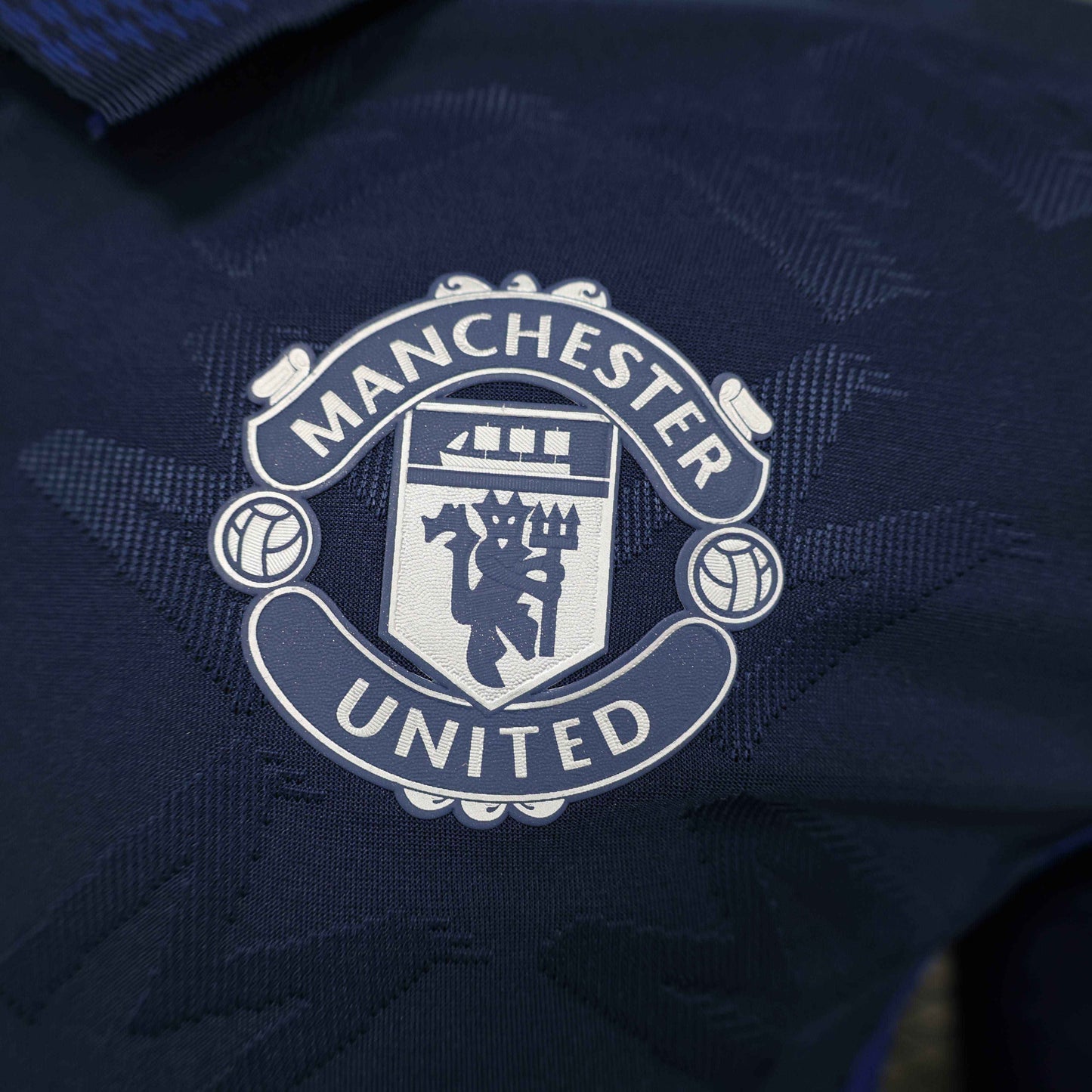 2024-25 Manchester United Away Shirt - Long Sleeve