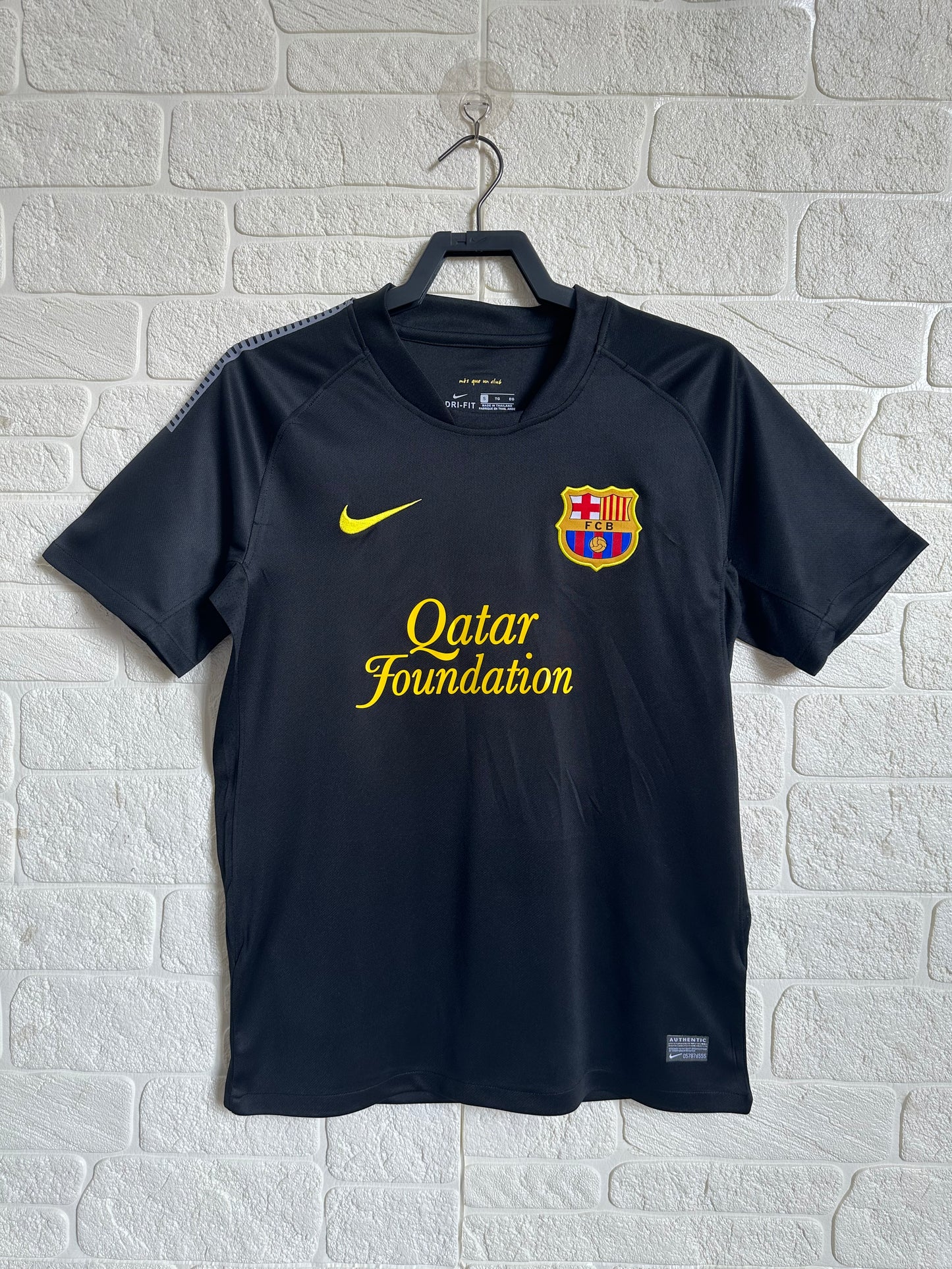 2011-12 FC Barcelona Away Shirt