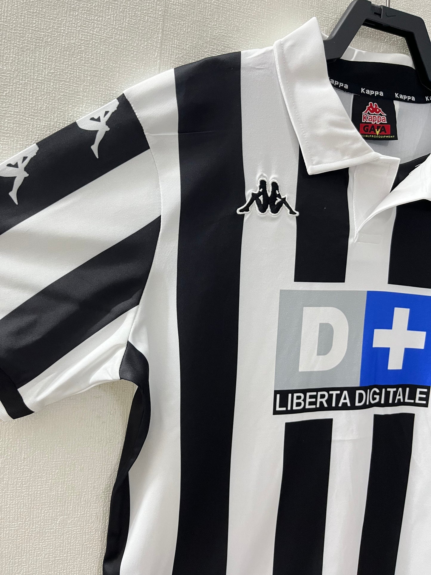 1999-00 Juventus Home Shirt