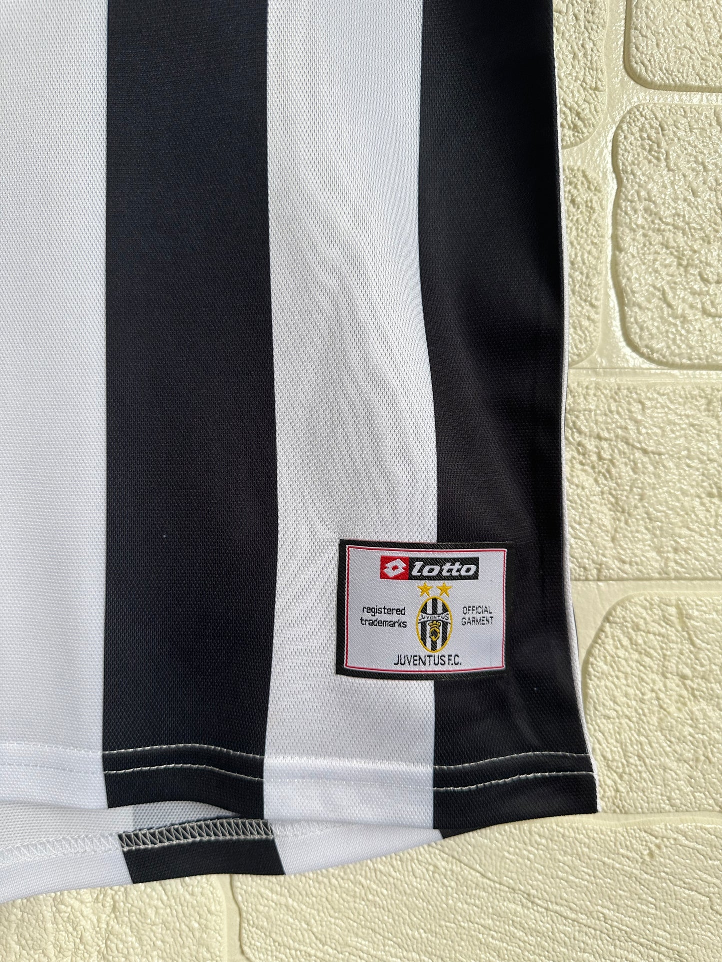 2001-02 Juventus Home Shirt