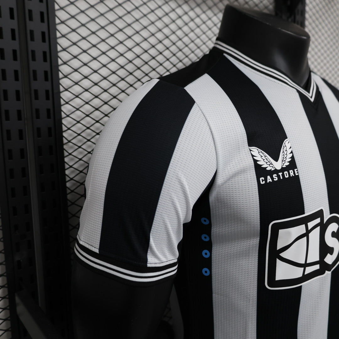 2023-24 Newcastle United Home Shirt